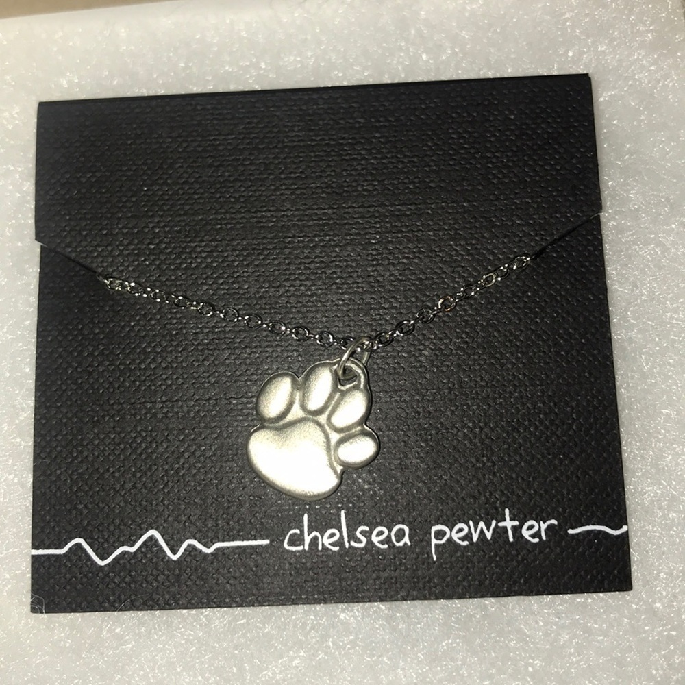 Dog paw necklace - Picture 1 of 2